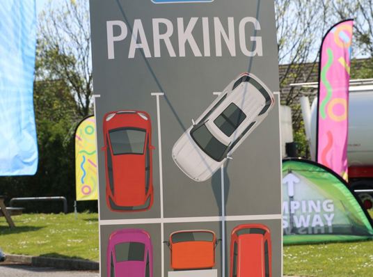 Outdoor pop up banner