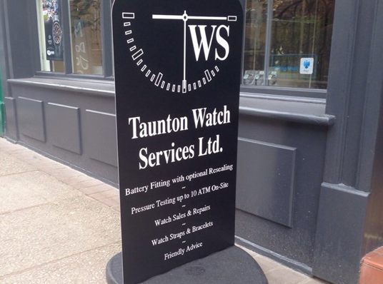 Flexible Pavement Signs